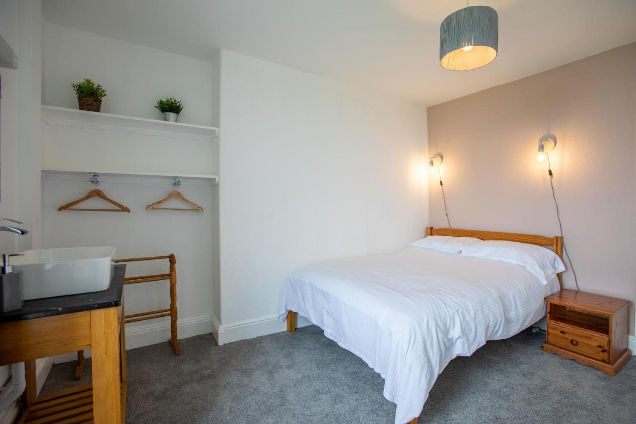 Oa Surf Club Bed & Breakfast Bude Eksteriør bilde